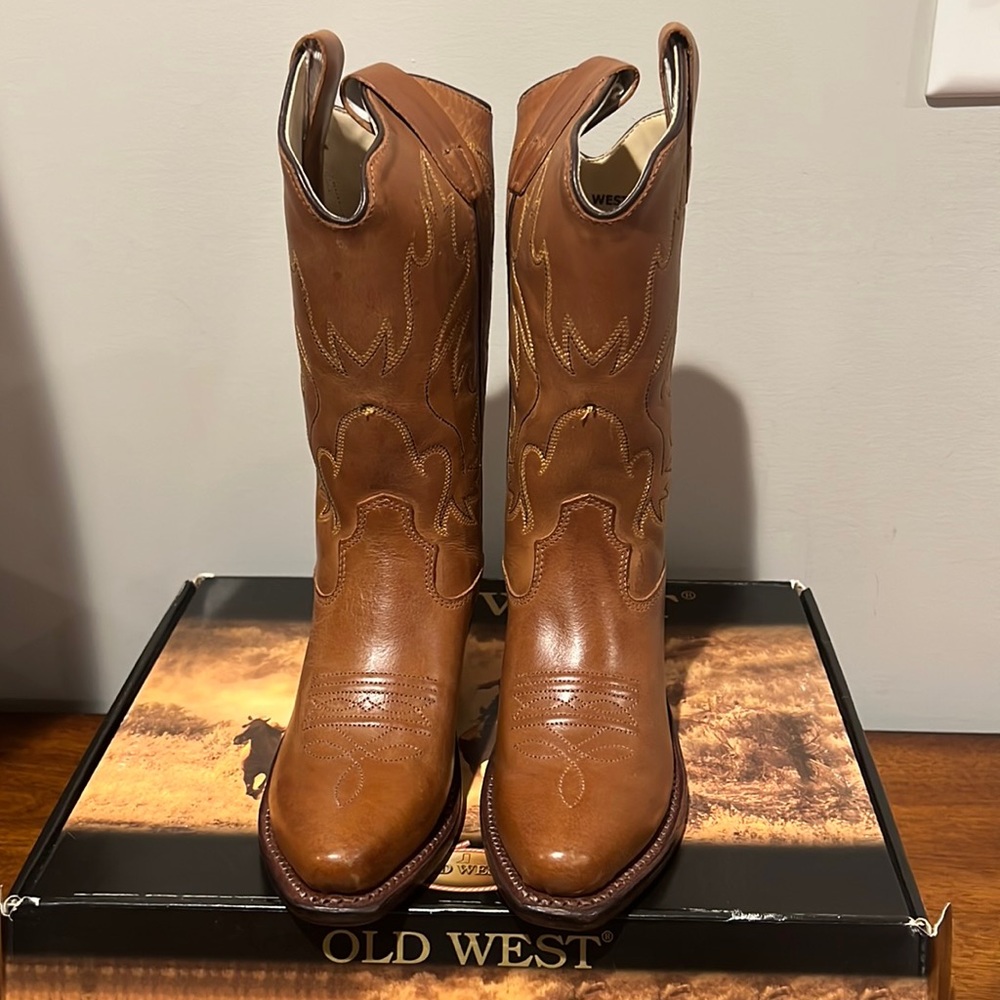Old West boots